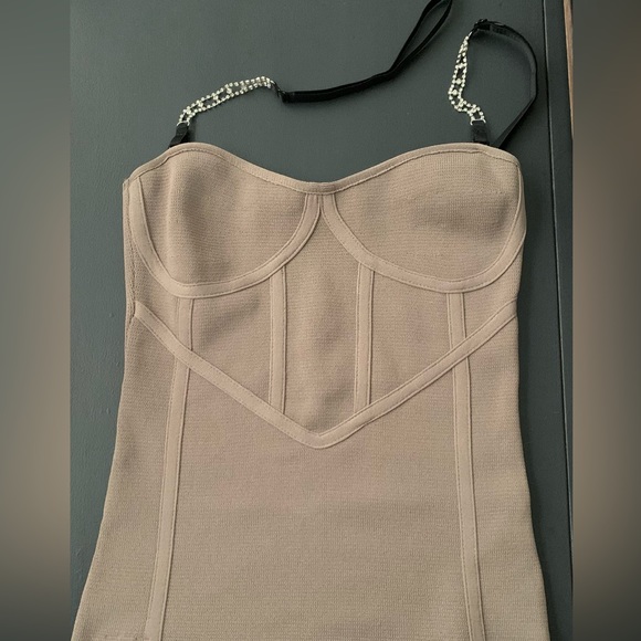 New Zara strapless beige top - Picture 4 of 9